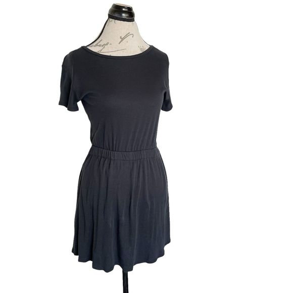Theysken's Theory Dress Womens Sz Small Black Open back Pima Cotton Short Sleeve - Picture 3 of 12